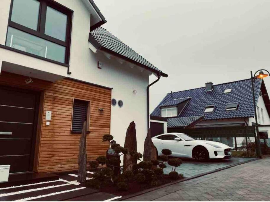 Villa Dreamy Vibes Mit Privatem Pool & Rheinblick Niederkassel Exterior foto